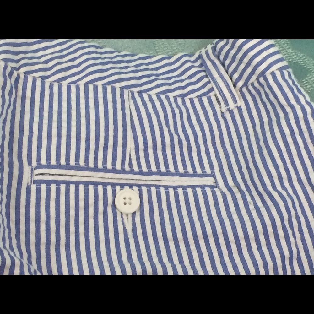 Gap Shorts - Picture 5 of 8